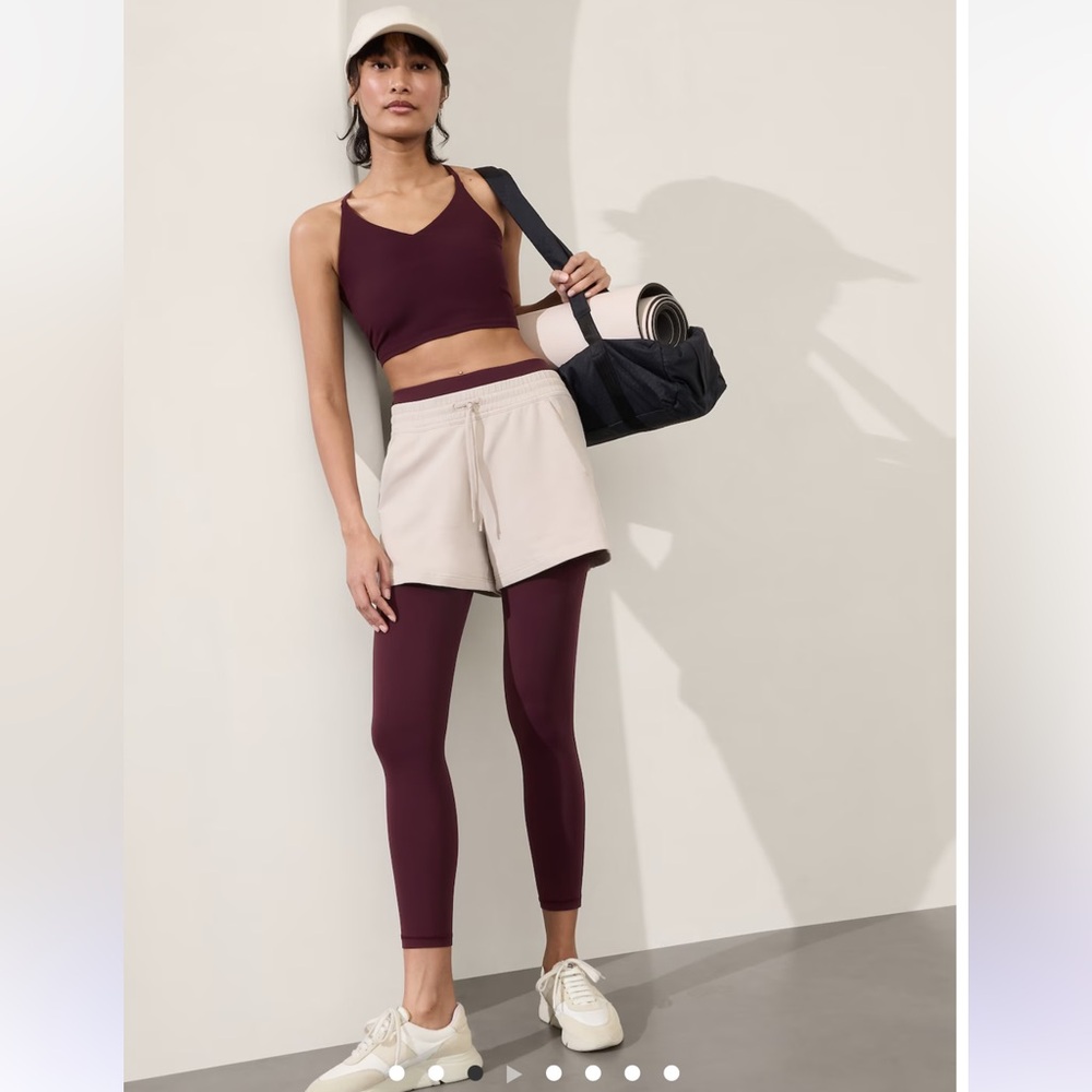 NWOT Athleta SALUTATION STASH HIGH RISE 7/8 Tight Spiced Cabernet #531321